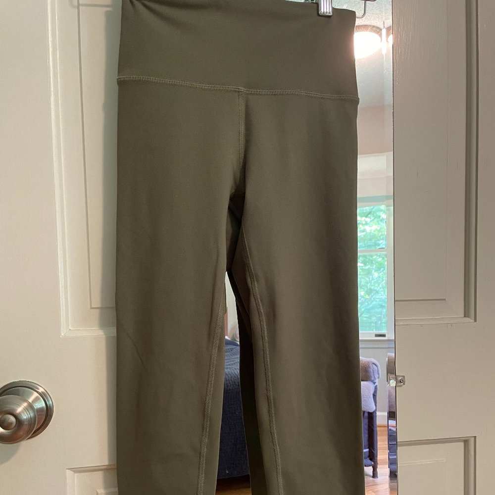 Fleo El toro 21” legging , size S, color - sage